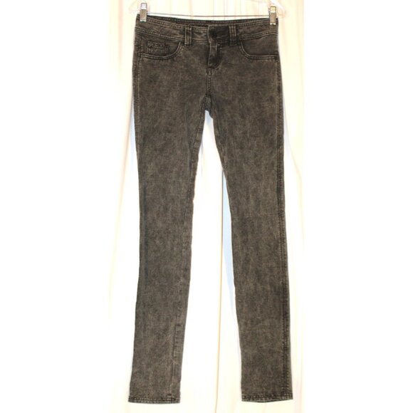 GUESS Women's Power Skinny Low Rise Stretch Jeans Gray Size 26 x 34" Inseam - Picture 1 of 4